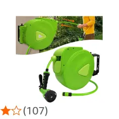 Grüner schlauchaufroller 30 meter mit Sprühpistole, ideal für den Garten.