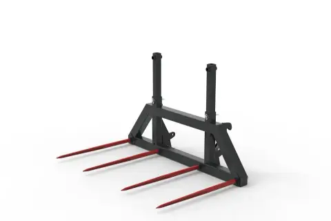 Schwarze ballentransportgabel mit vier roten Zinken, bereit für den Einsatz auf dem Feld.