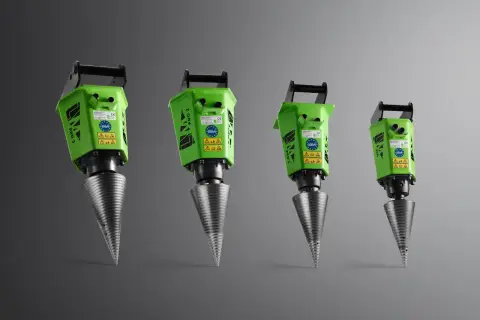Vier grüne Kegelspalter mit Metallspitzen, bereit für den Einsatz. Kegelspalter verboten für unsachgemäße Handhabung.
