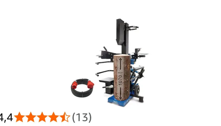 Leistungsstarker holzspalter 15 tonnen mit einem Holzstamm, der für die Spaltung bereit ist. Kabel und Stecker liegen daneben.