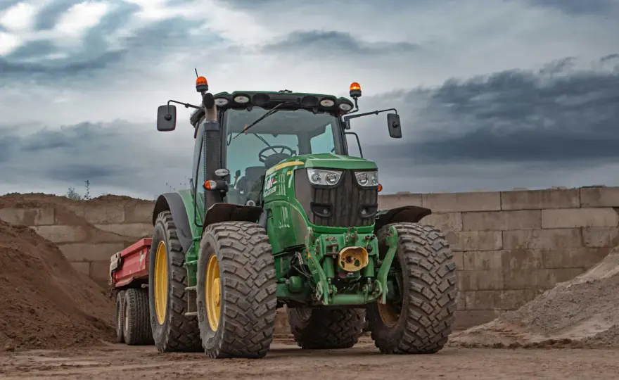 Rundumleuchte Traktor - Wann Pflicht, wann sinnvoll?