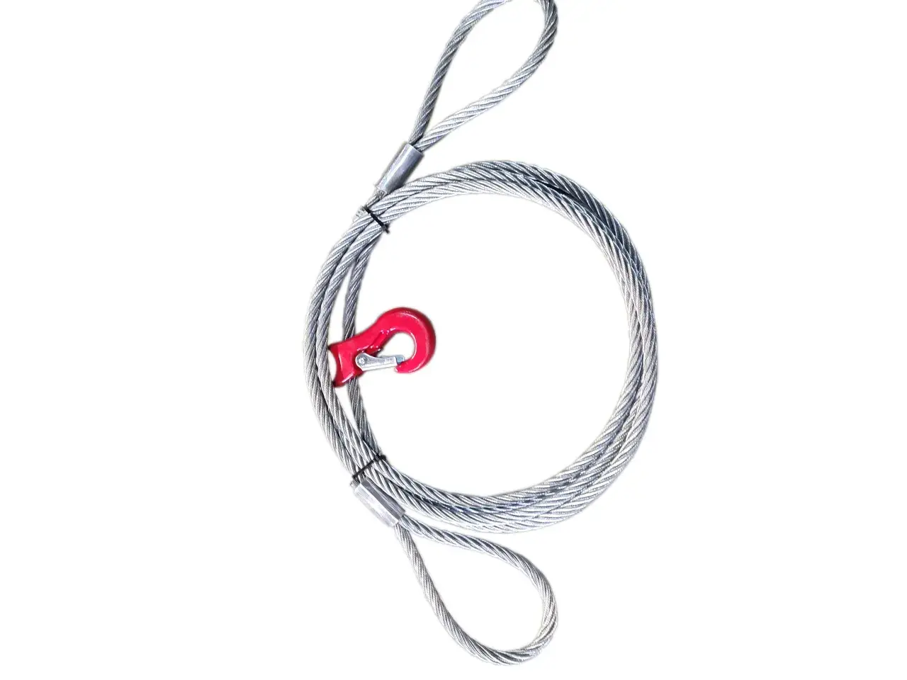 Ein robustes Stahlseil mit einem roten Haken, bereit für schwere Lasten. Dieses chokerseil ist ein unverzichtbares Werkzeug für sicheres Heben und Ziehen.